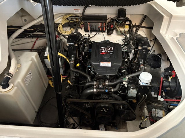 Crownline 250 CR