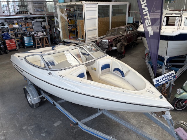 Stingray 180 RX Bowrider