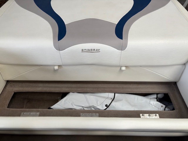 Stingray 180 RX Bowrider