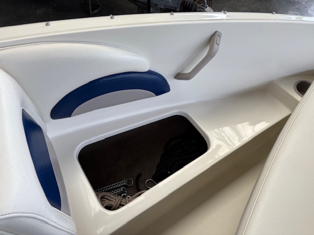 Stingray 180 RX Bowrider