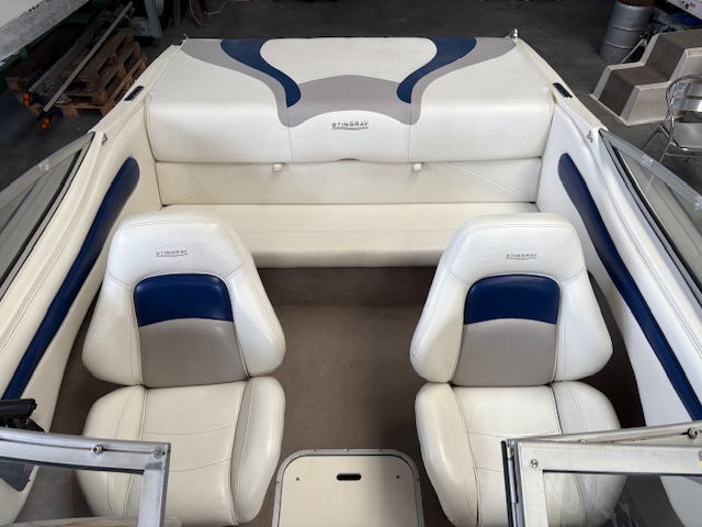 Stingray 180 RX Bowrider