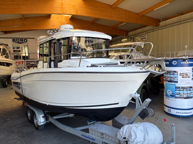 Jeanneau Merry Fisher 695 Marlin