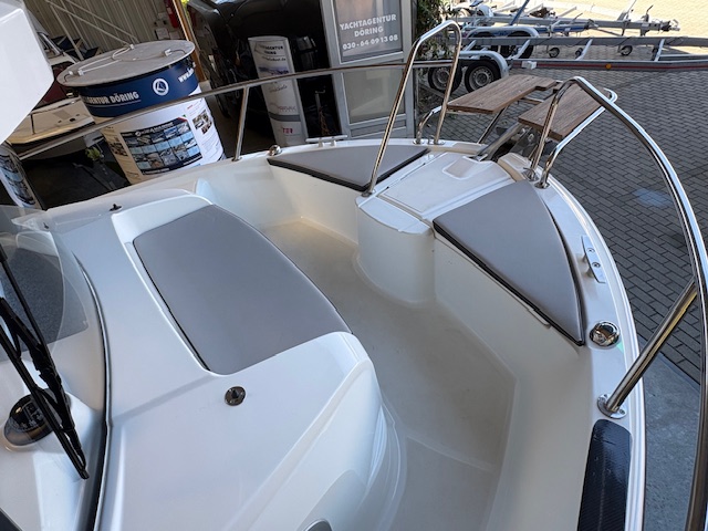 Jeanneau Merry Fisher 695 Marlin
