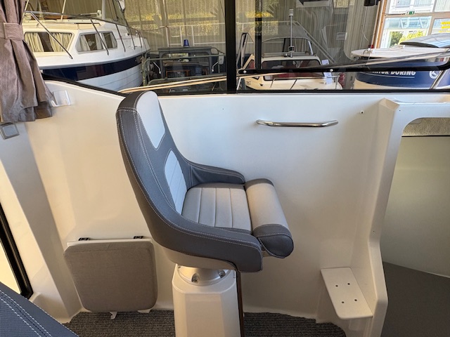 Jeanneau Merry Fisher 695 Marlin