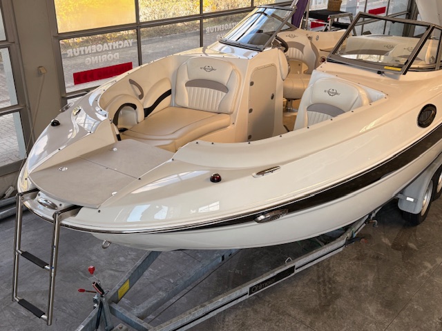 Stingray 235 LR